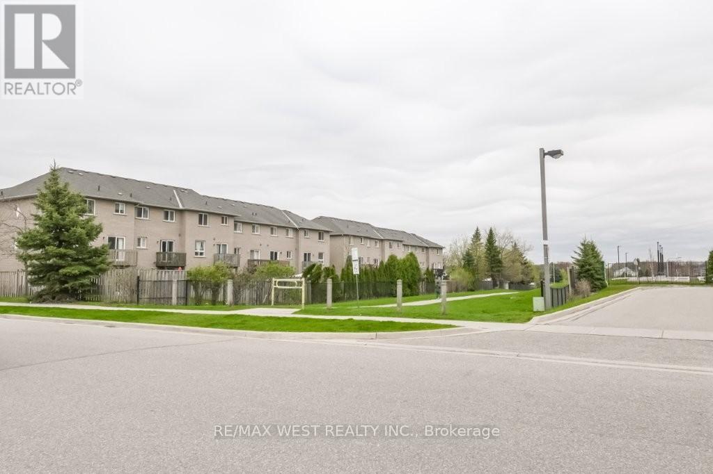 61 - 2280 Baronwood Drive, Oakville, Ontario  L6M 5J8 - Photo 44 - W12136238