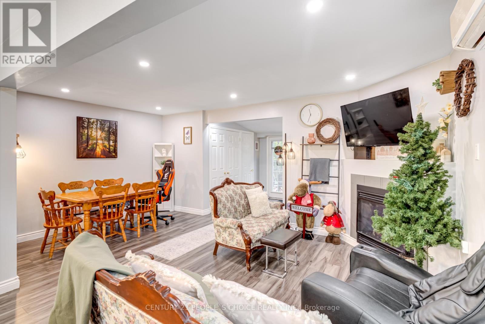 13 Jeffrey Street, Brampton, Ontario  L6S 2M9 - Photo 13 - W12136263