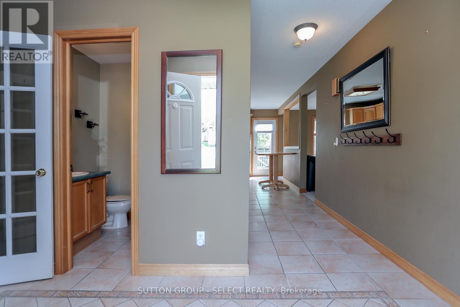 59 Farmhouse Road, London East, Ontario  N5Y 5M4 - Photo 16 - X12136380