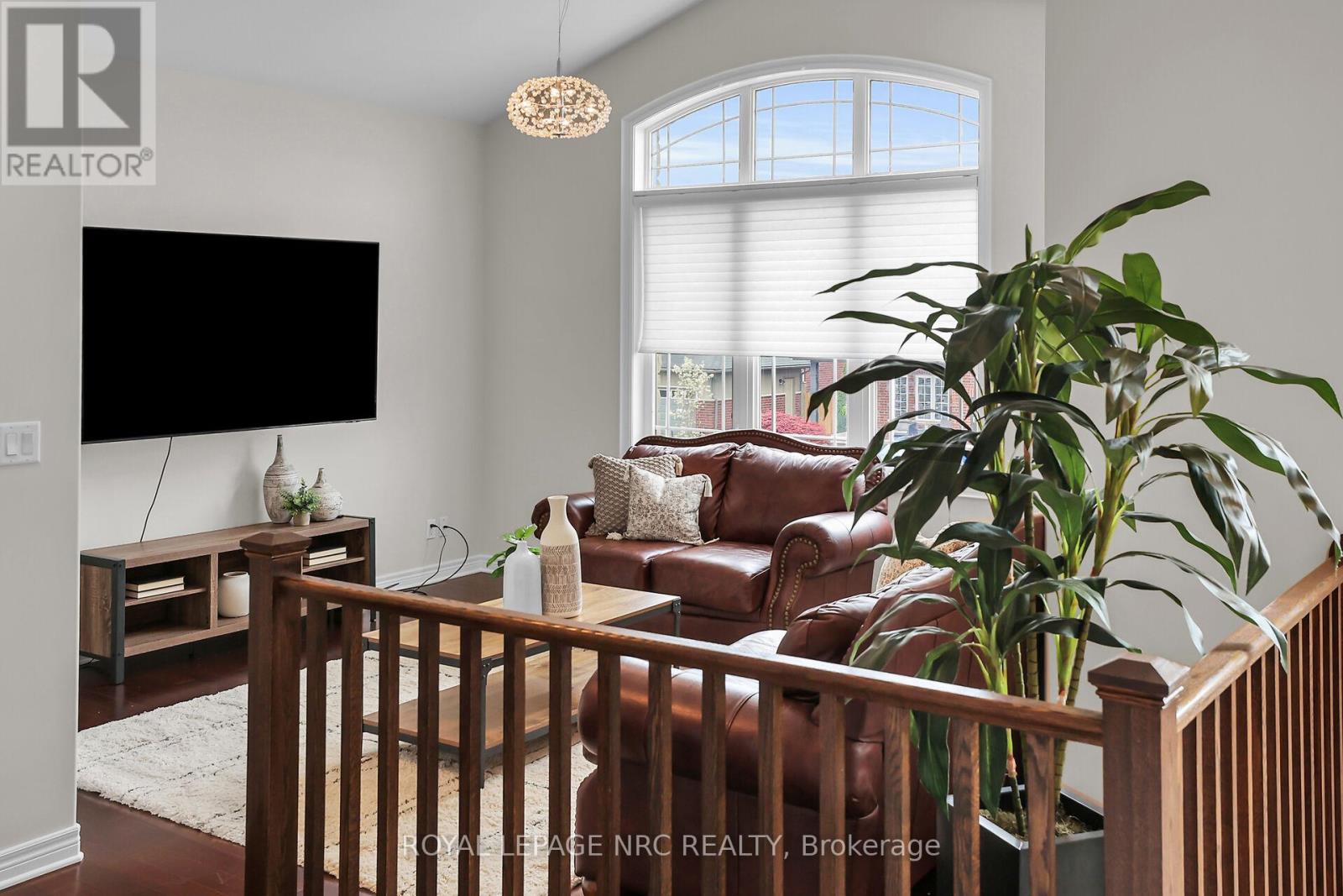 34 Agincourt Crescent, St. Catharines, Ontario  L2S 4B4 - Photo 16 - X12136350