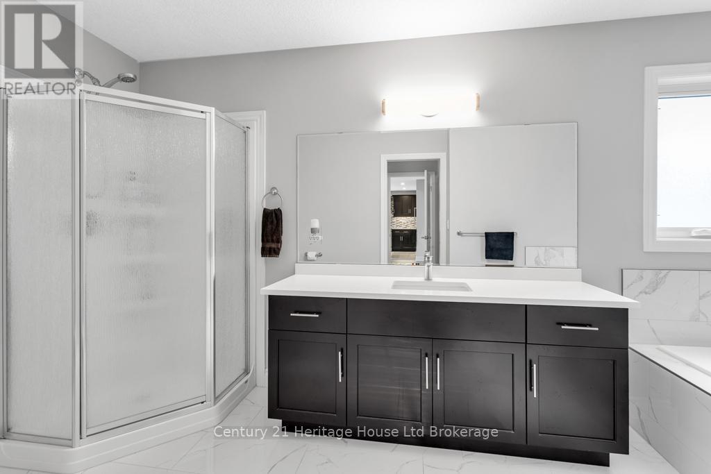 55 William Street, Tillsonburg, Ontario  N4G 5R9 - Photo 17 - X12136370