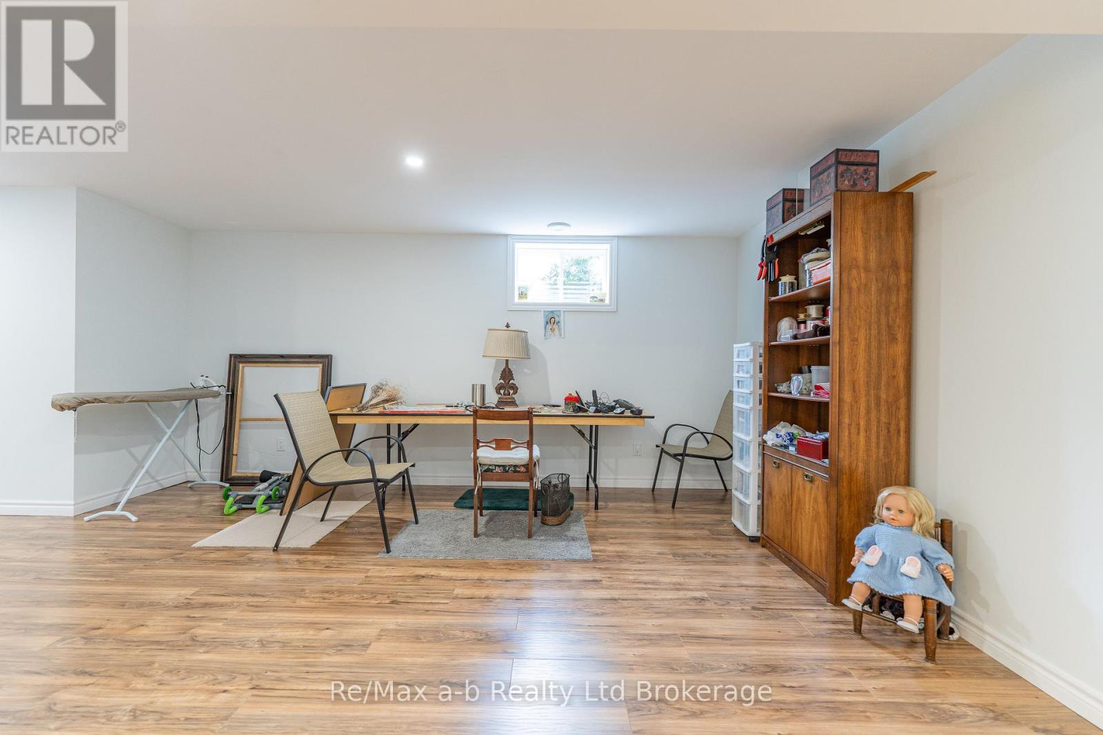 61 Jones Crescent, Tillsonburg, Ontario  N4G 5X5 - Photo 26 - X12136421