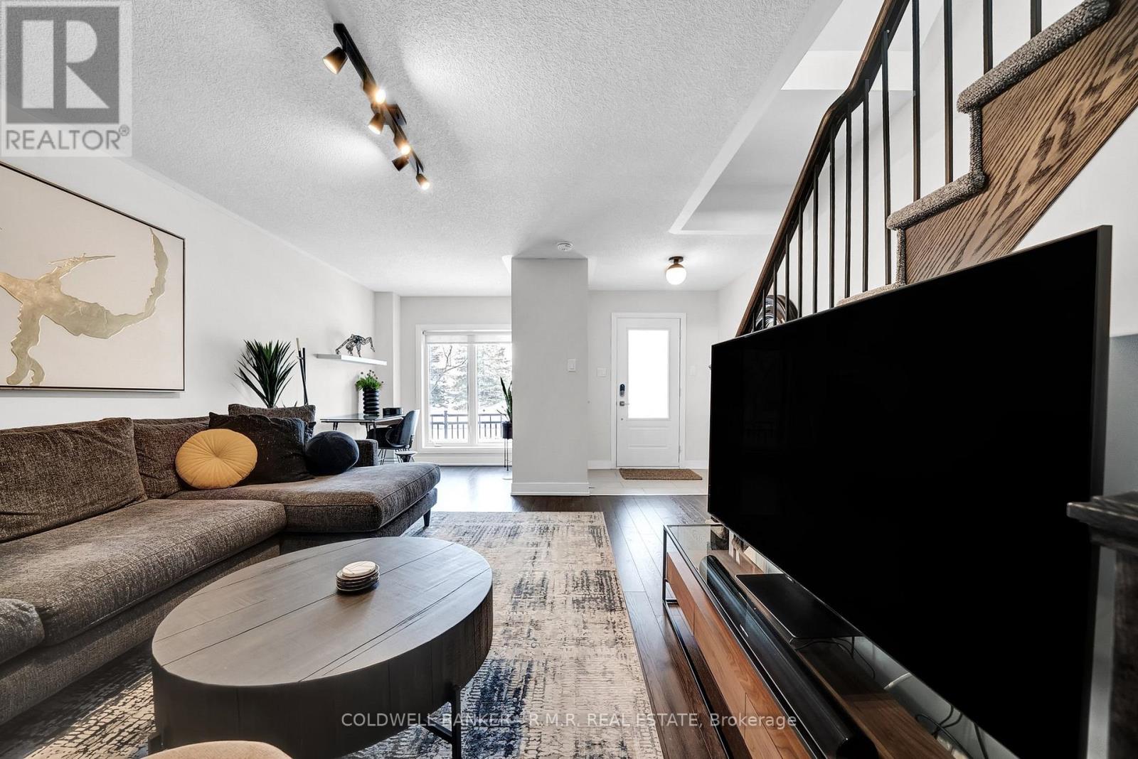 Property at 83 - 15 SHAWFIELD WAY image 3