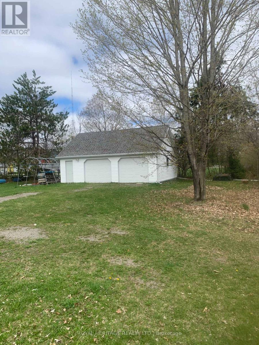10 CORONATION DRIVE, Kawartha Lakes, Ontario