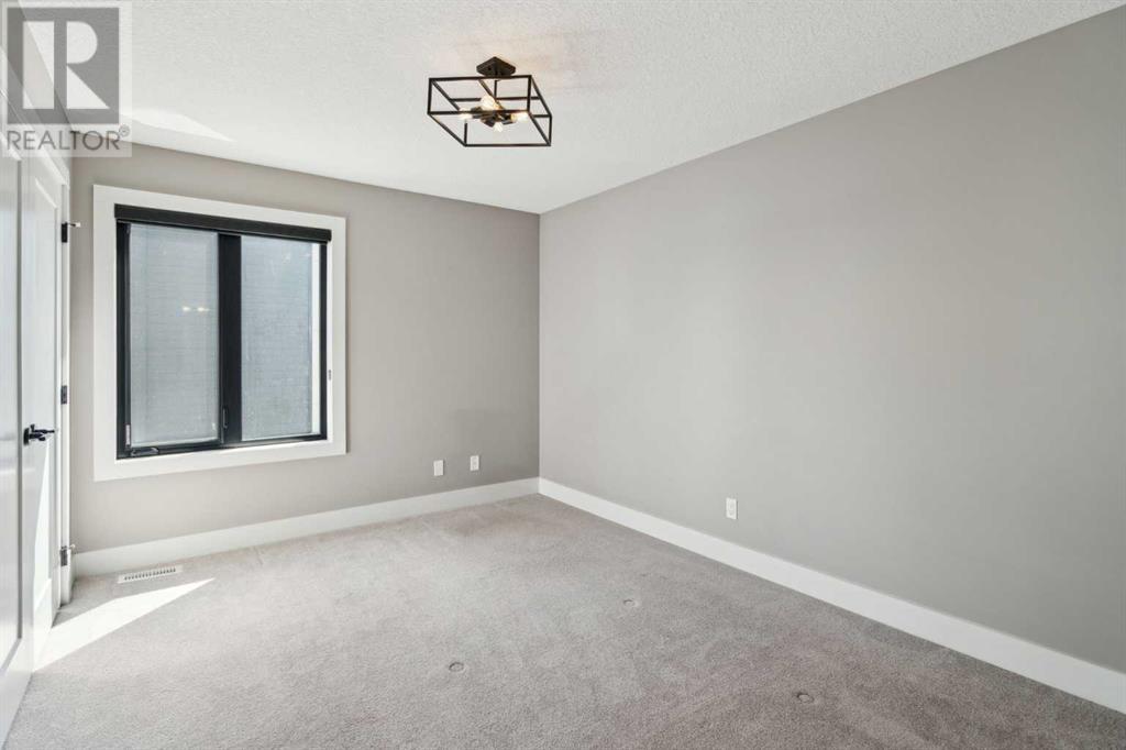 81 Trasimeno Crescent Sw, Calgary, Alberta  T3E 8B9 - Photo 50 - A2216883