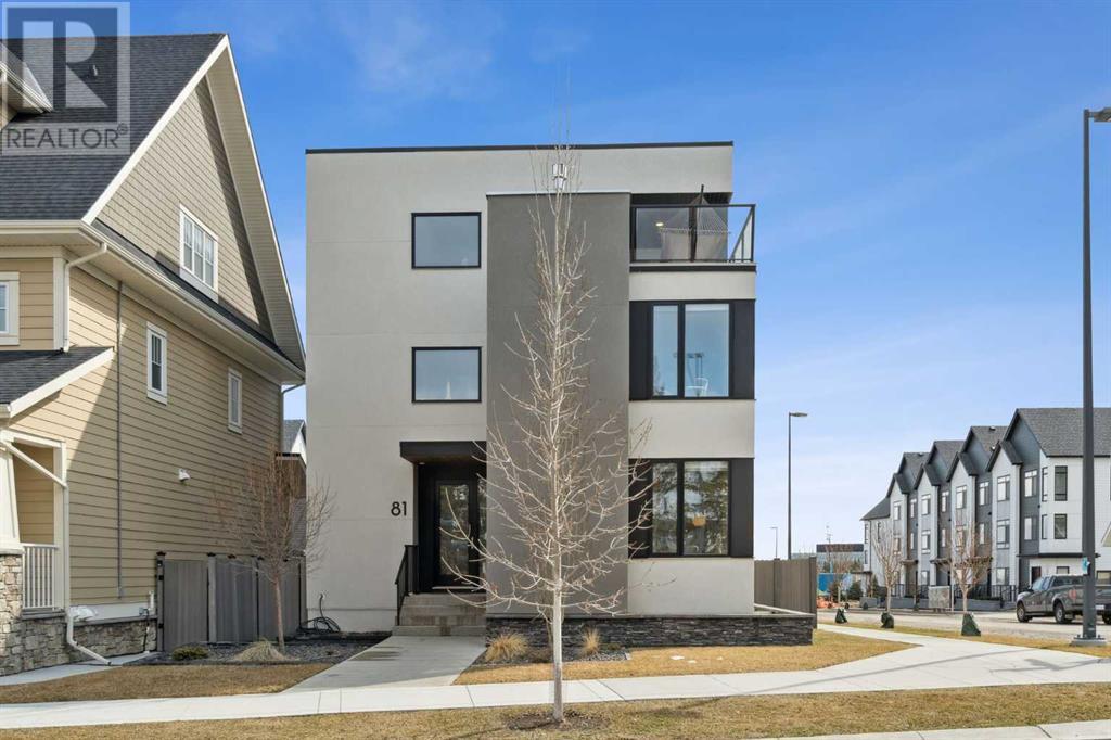 Property at 81 Trasimeno Crescent SW image 2