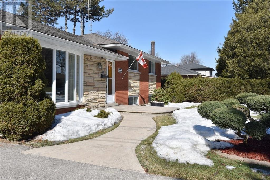 Property at 302 ALMA Lane image 5