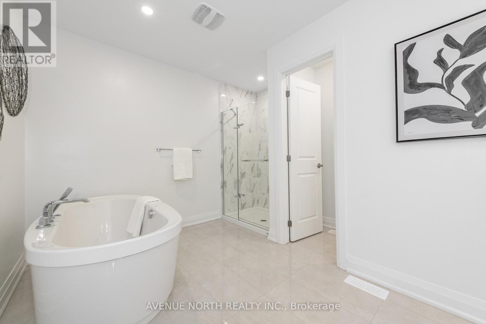 3339 Findlay Creek Drive, Ottawa, Ontario  K1T 0V4 - Photo 22 - X12136324