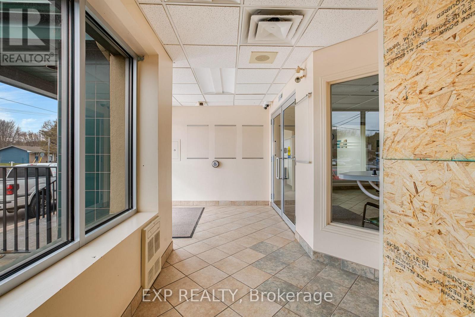 523 Limoges Road Ne, The Nation, Ontario  K0A 2M0 - Photo 8 - X12136360