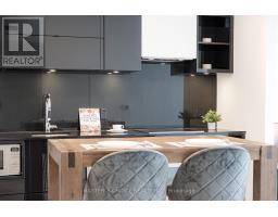 2806 - 125 PETER STREET, Toronto, Ontario