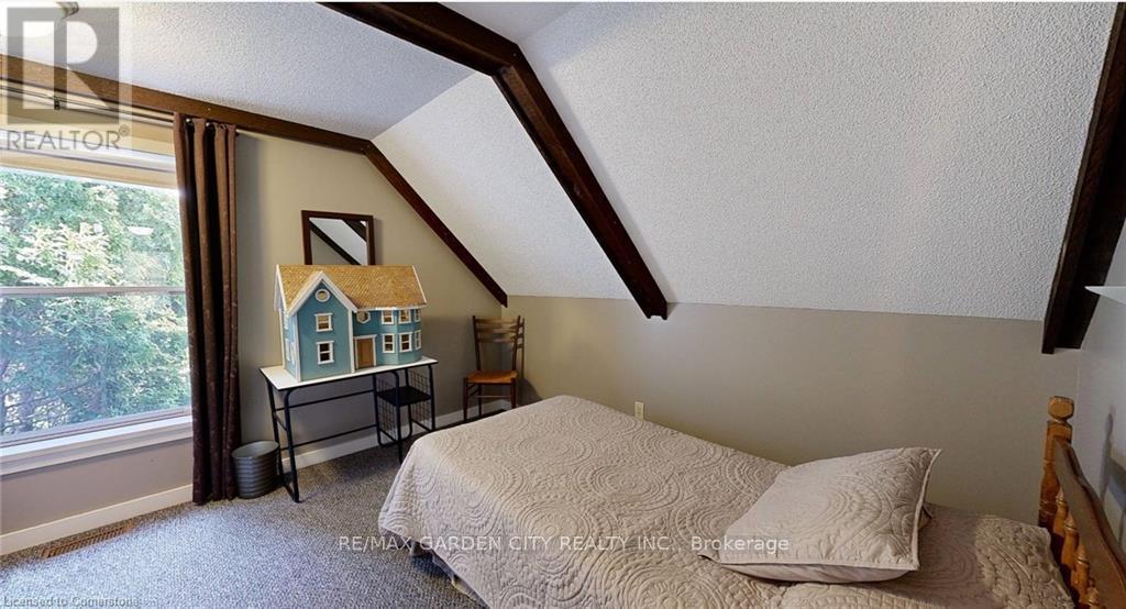 4201 Mountain Street, Lincoln, Ontario  L0R 1B0 - Photo 25 - X12135217