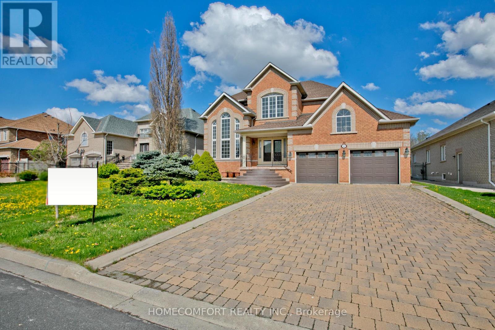 Property at 182 SIDERNO CRESCENT image 2