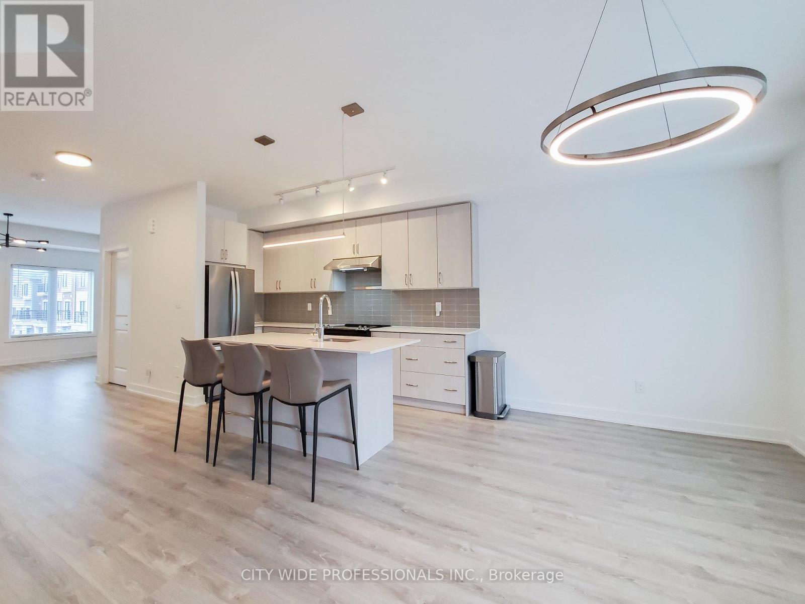 106 Covington Crescent, Whitchurch-Stouffville, Ontario  L4A 4W8 - Photo 26 - N12132612