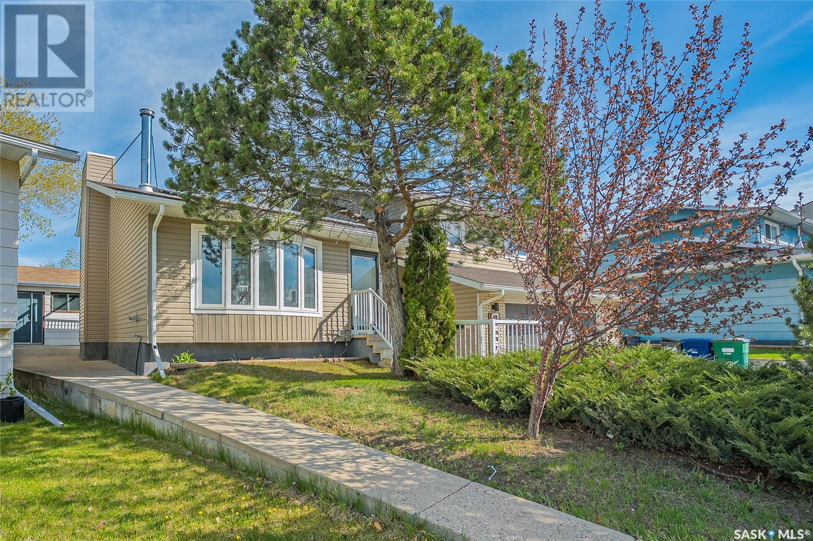 367 Costigan Crescent, Saskatoon, Saskatchewan  S7J 3P2 - Photo 4 - SK004960