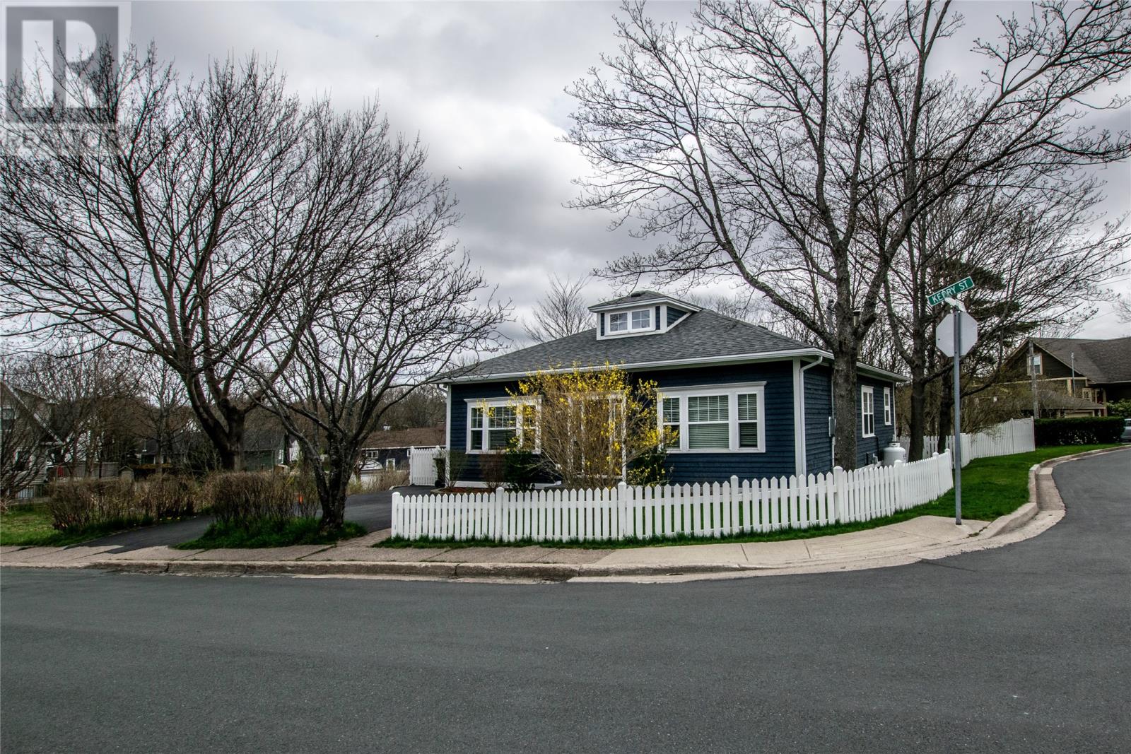8 Kerry Street, St. John's, Newfoundland & Labrador