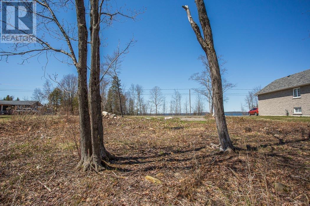 19 Lighthouse Point Dr, Thessalon, Ontario  P0R 1L0 - Photo 6 - SM251030