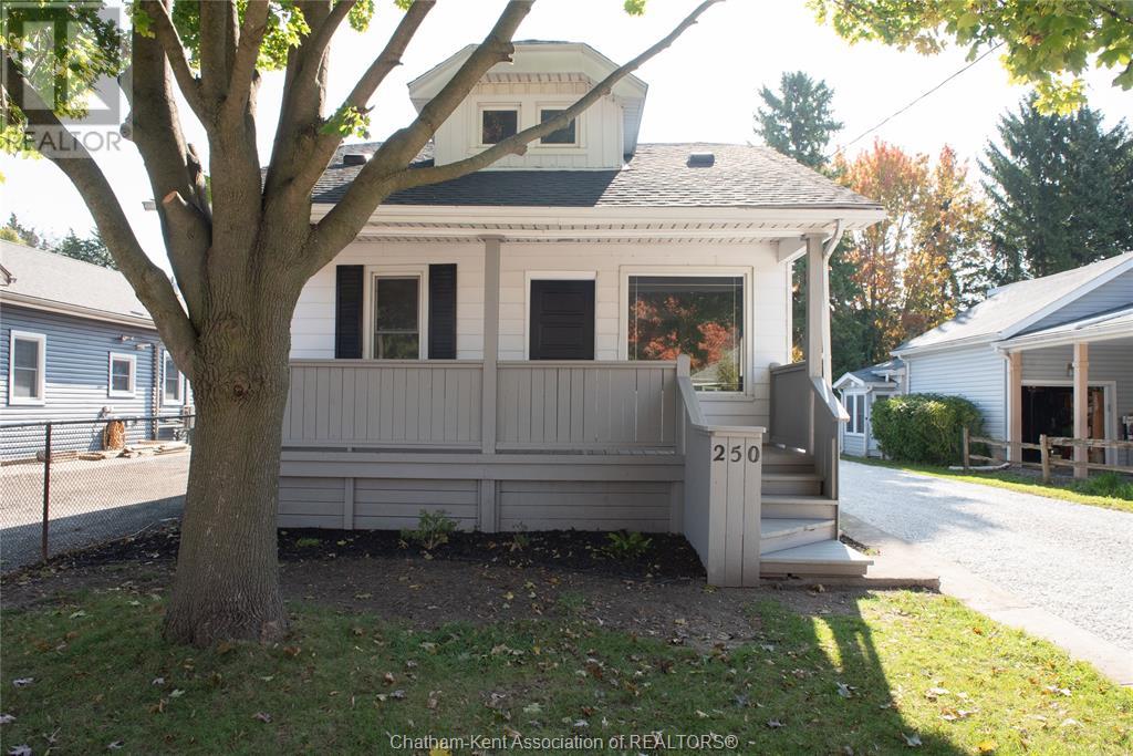 Property at 250 Forest STREET image 2