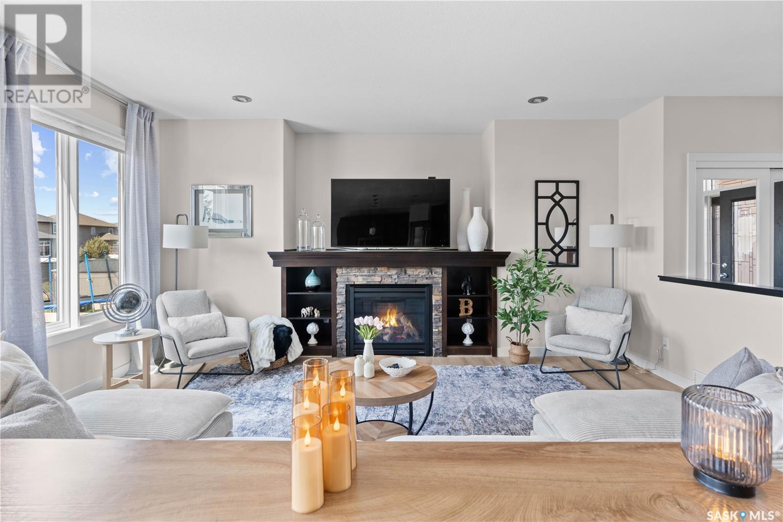 120 Oxbow Crescent, Regina, Saskatchewan  S4Y 0A7 - Photo 4 - SK004974