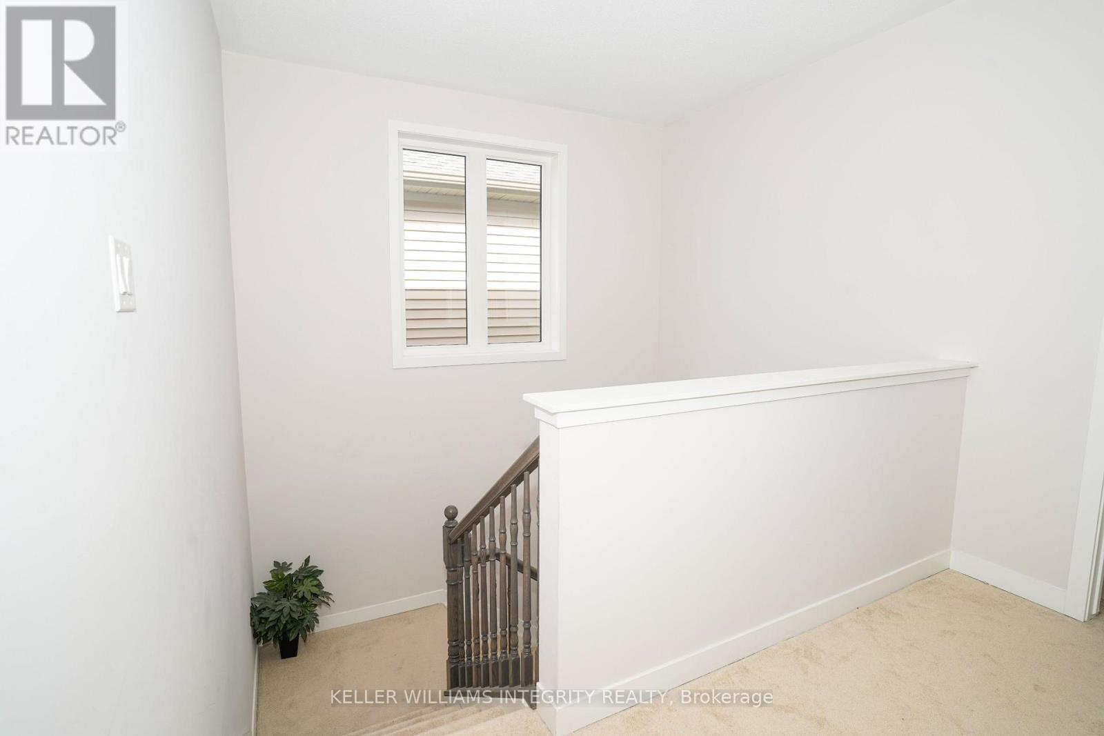 331 Crossway Terrace, Ottawa, Ontario  K2S 2Z3 - Photo 11 - X12136252