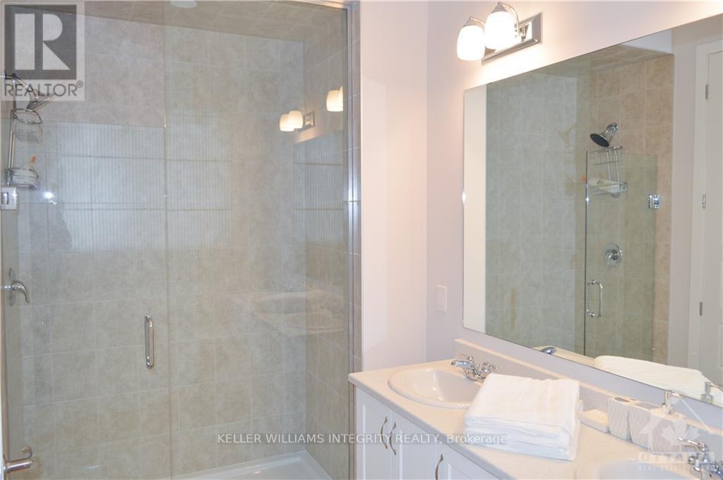 331 Crossway Terrace, Ottawa, Ontario  K2S 2Z3 - Photo 13 - X12136252