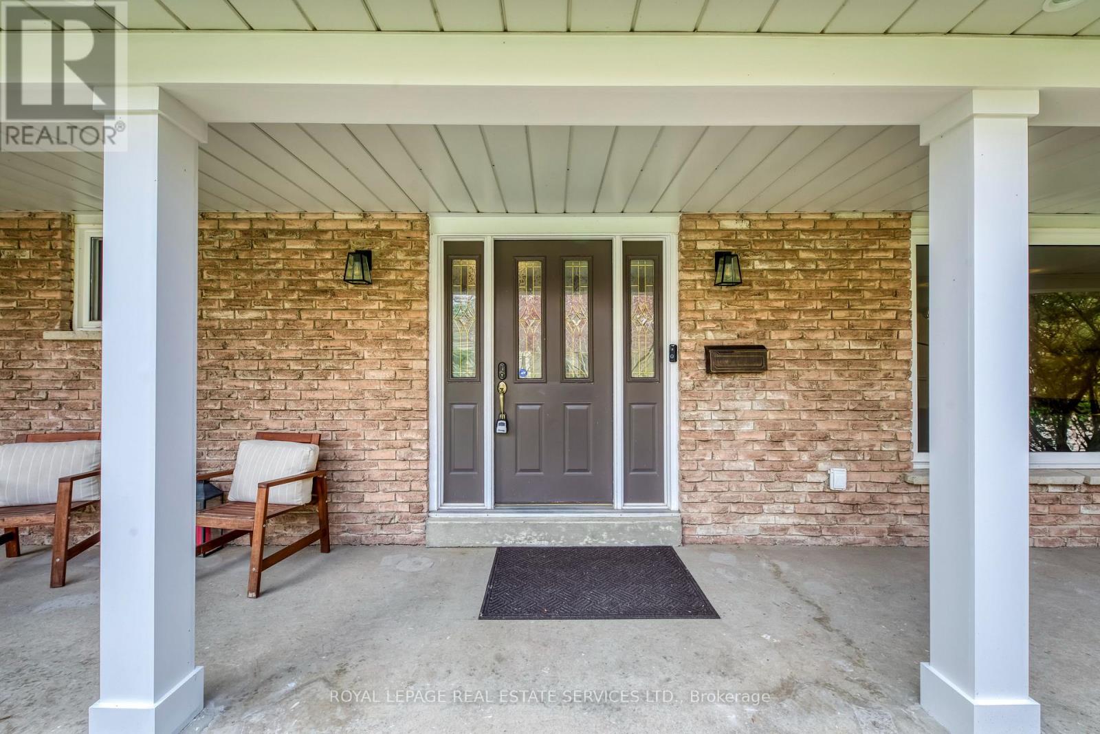 1460 Caulder Drive, Oakville (Mo Morrison), Ontario  L6J 5S9 - Photo 12 - W12136400