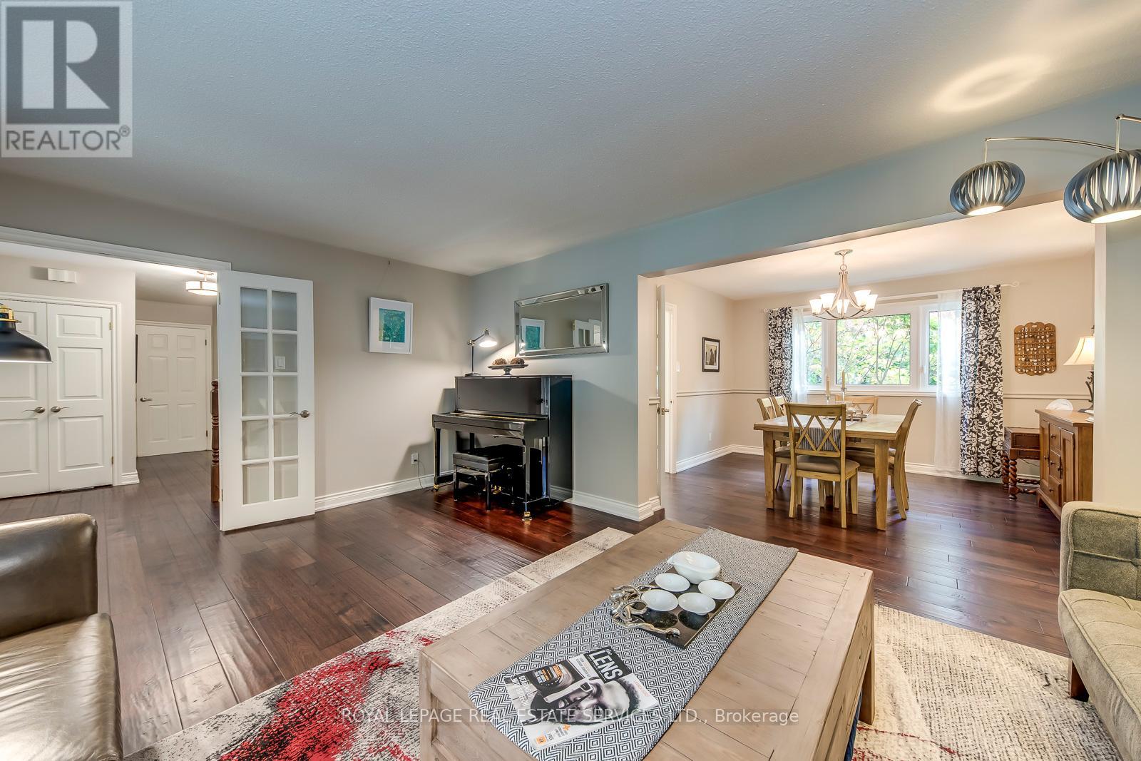 1460 Caulder Drive, Oakville (Mo Morrison), Ontario  L6J 5S9 - Photo 16 - W12136400