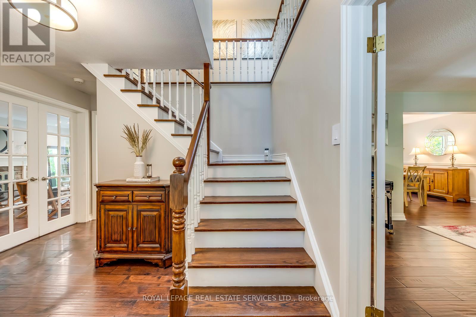 1460 Caulder Drive, Oakville (Mo Morrison), Ontario  L6J 5S9 - Photo 27 - W12136400