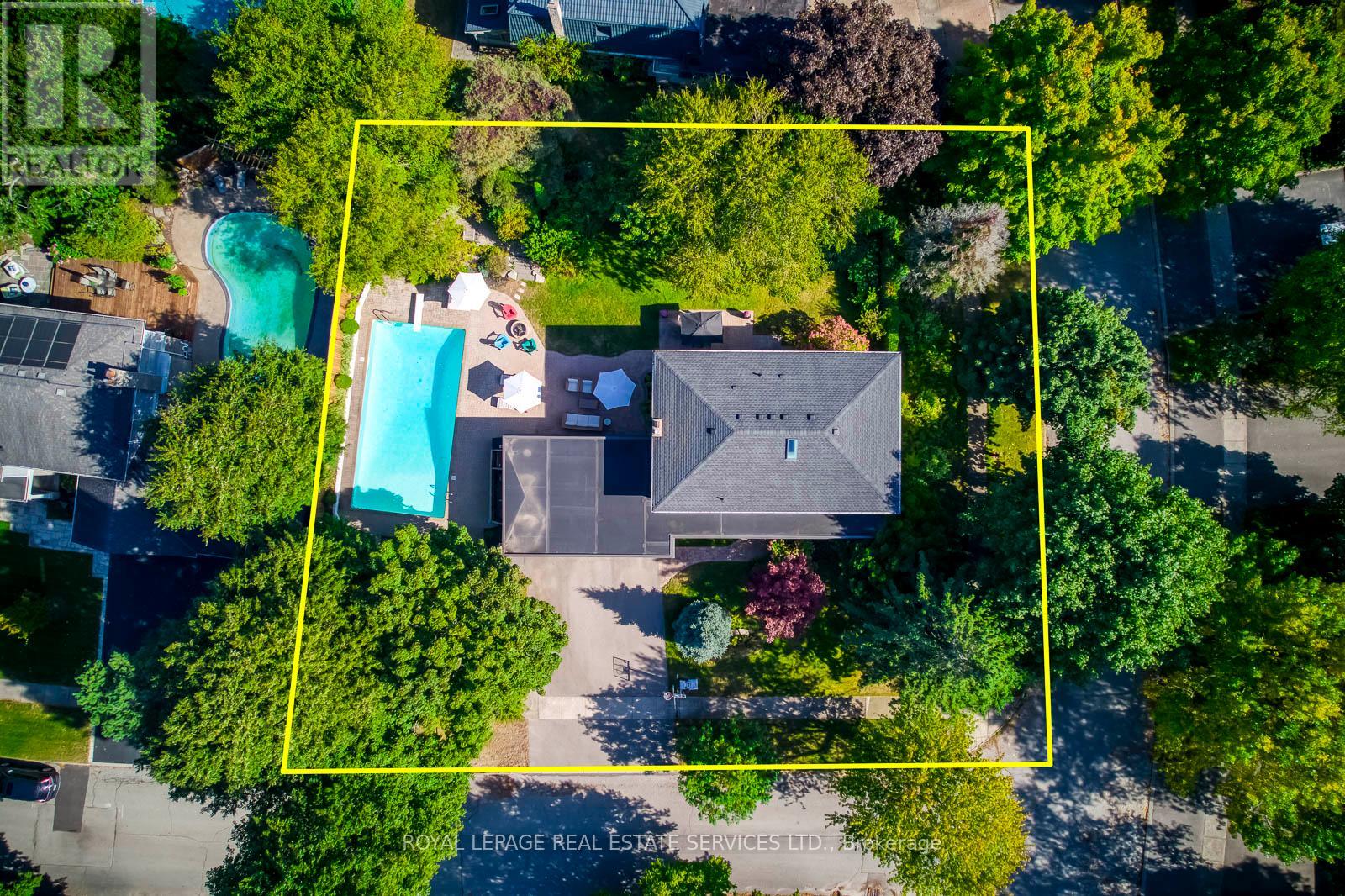 1460 Caulder Drive, Oakville (Mo Morrison), Ontario  L6J 5S9 - Photo 47 - W12136400