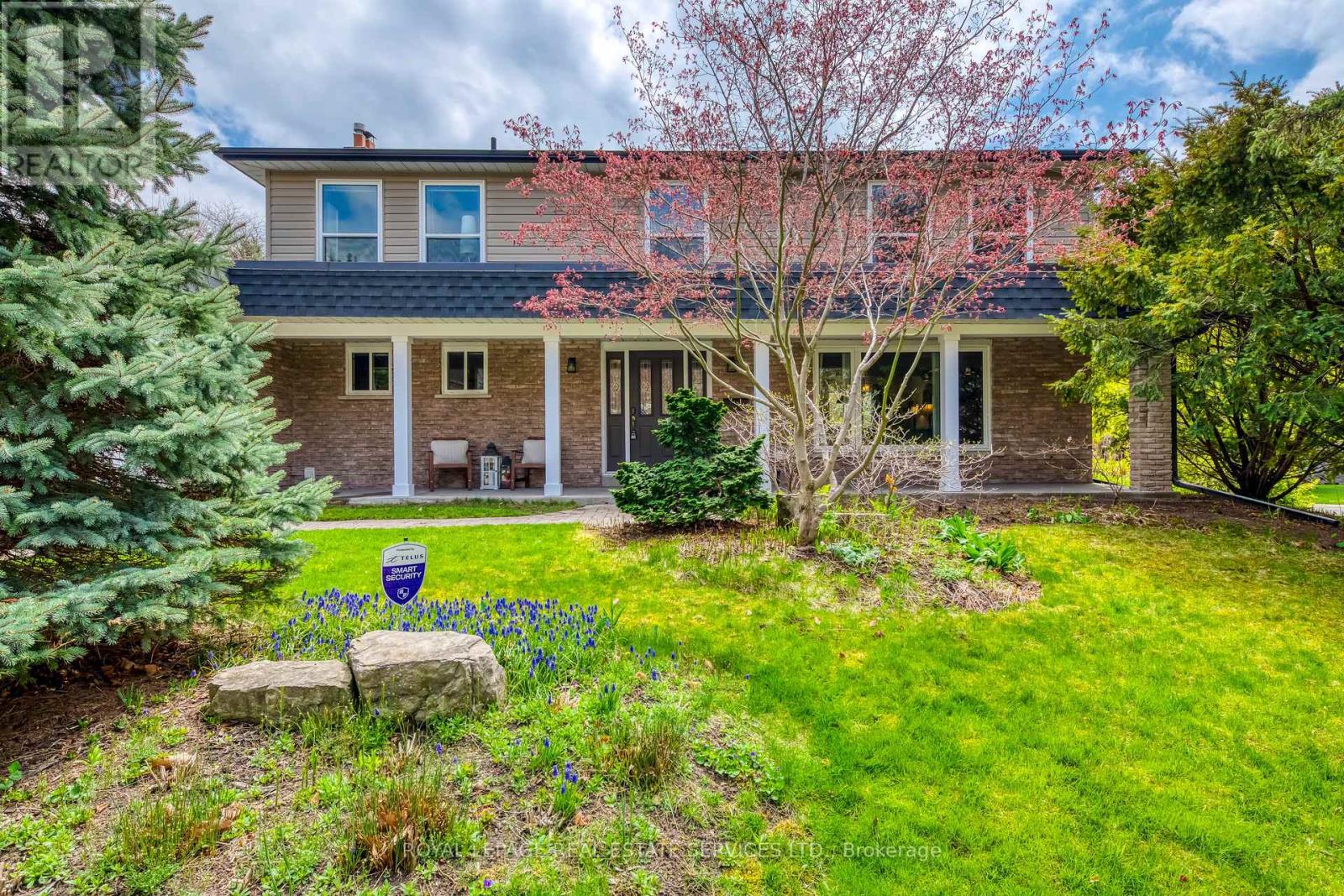 1460 Caulder Drive, Oakville (Mo Morrison), Ontario  L6J 5S9 - Photo 9 - W12136400