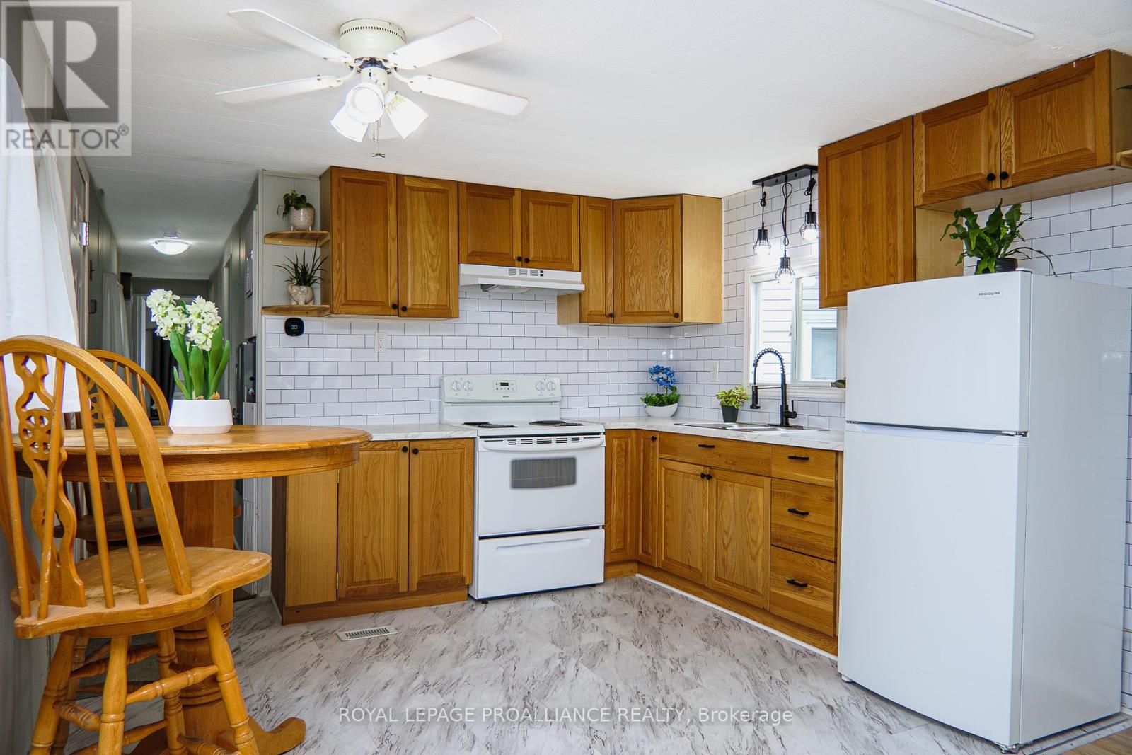 63 - 63 Whites Road, Quinte West, Ontario  K8V 5P5 - Photo 13 - X12136430