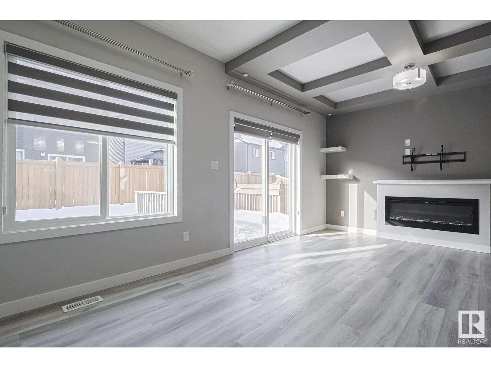 6525 167b Av Nw Nw, Edmonton, Alberta  T5Y 3X8 - Photo 5 - E4429092