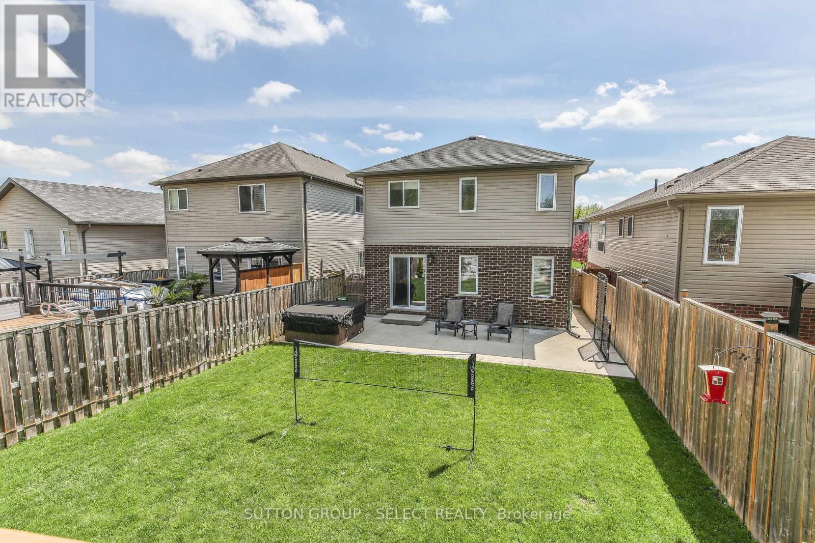 1884 Frederick Crescent, London East, Ontario  N5W 0A5 - Photo 42 - X12136505