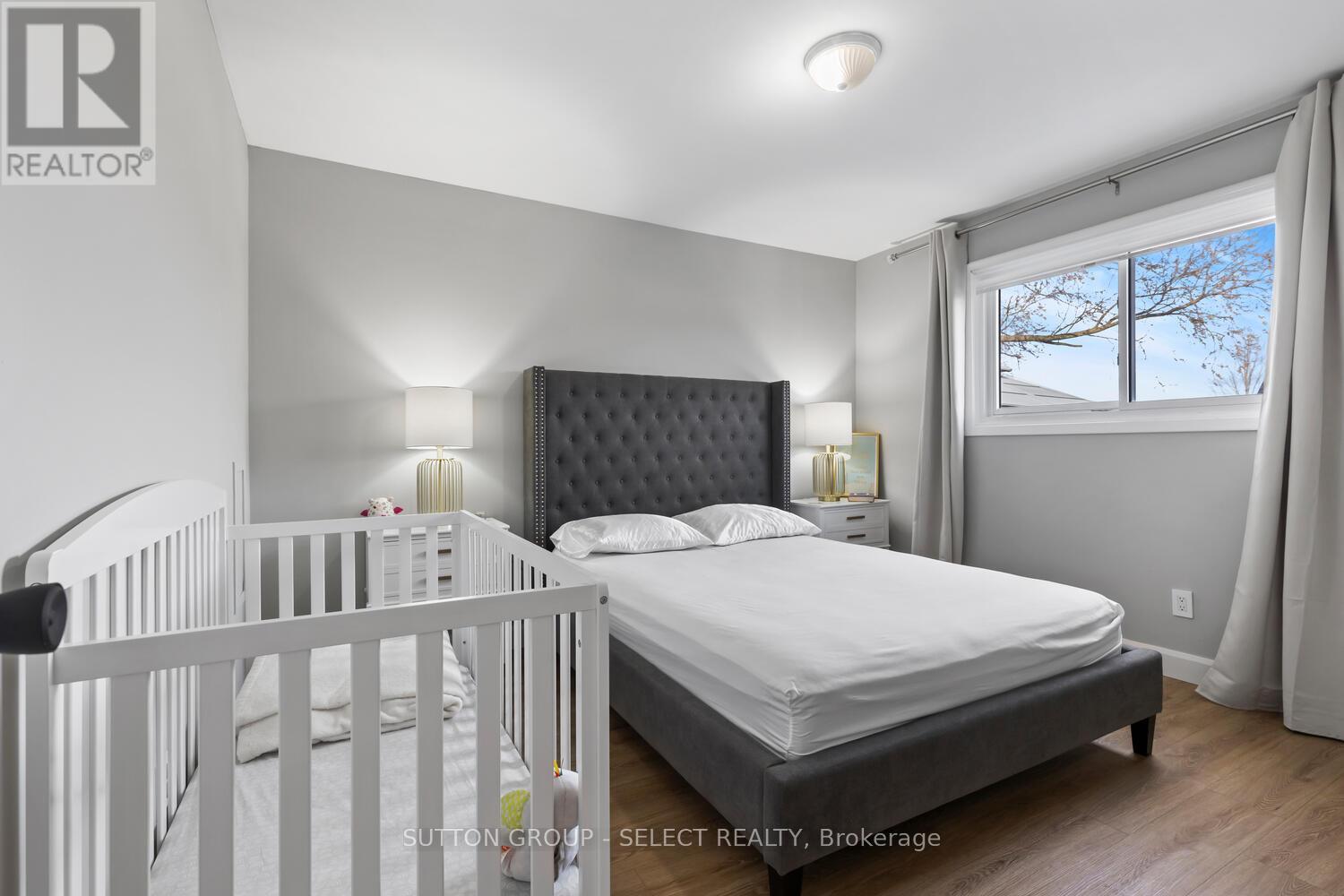 20 Dow Road, London South, Ontario  N6E 1E9 - Photo 12 - X12136585