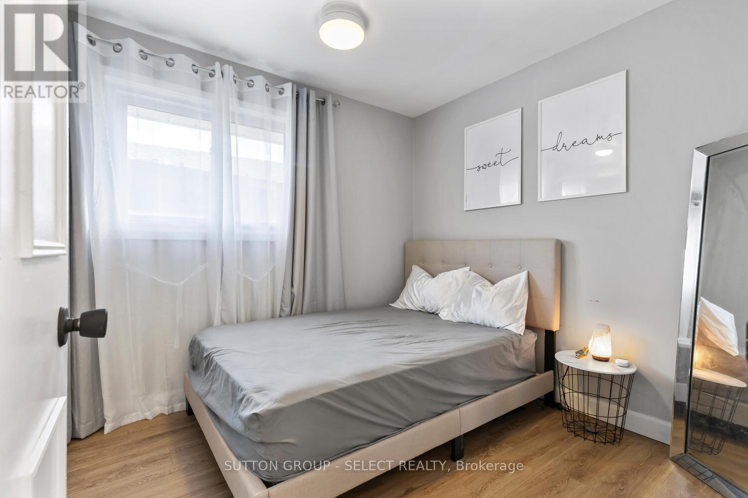 20 Dow Road, London South, Ontario  N6E 1E9 - Photo 16 - X12136585
