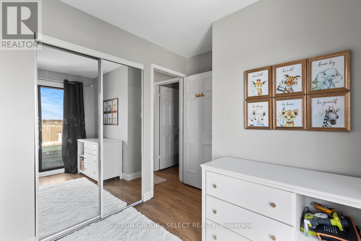 20 Dow Road, London South, Ontario  N6E 1E9 - Photo 19 - X12136585