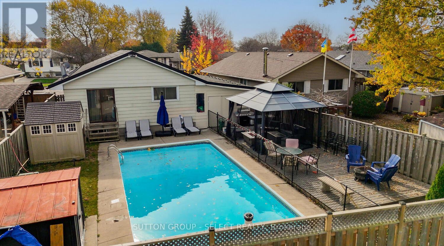 20 Dow Road, London South, Ontario  N6E 1E9 - Photo 27 - X12136585