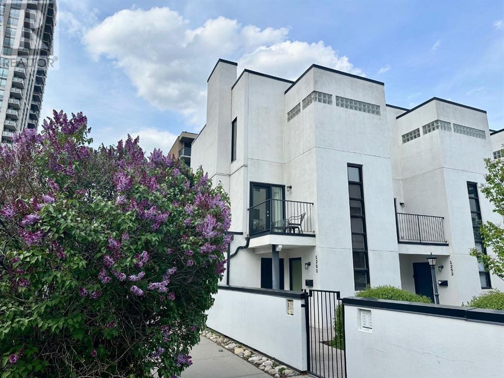 Property at 1250 10 Street SW image 1
