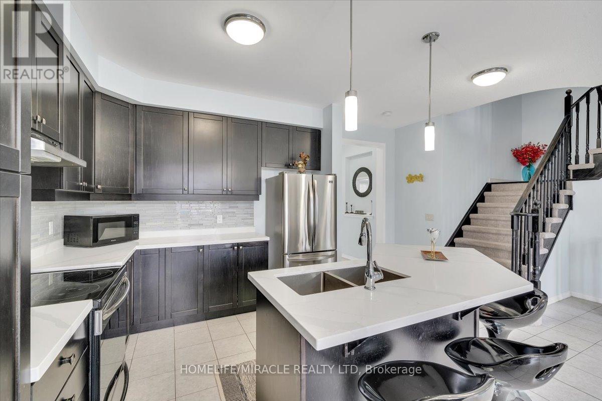Property at 696 FISHER STREET image 4