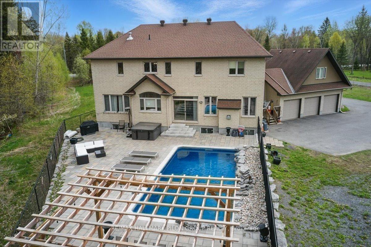 4610 Ramsayville Road, Ottawa, Ontario  K1G 3N4 - Photo 35 - X12136460