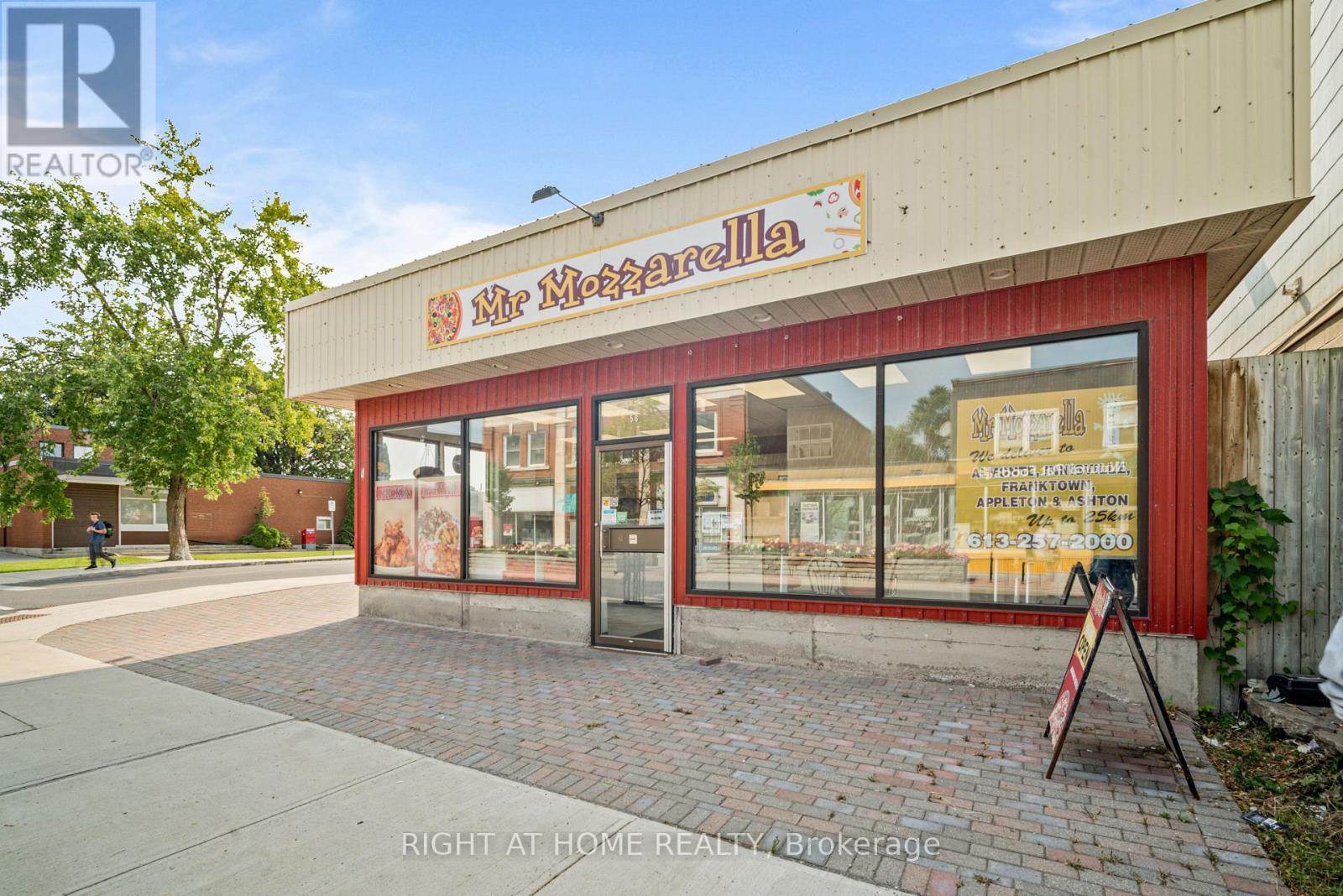 58 Bridge Street, Carleton Place, Ontario  K7C 2V3 - Photo 21 - X12136599