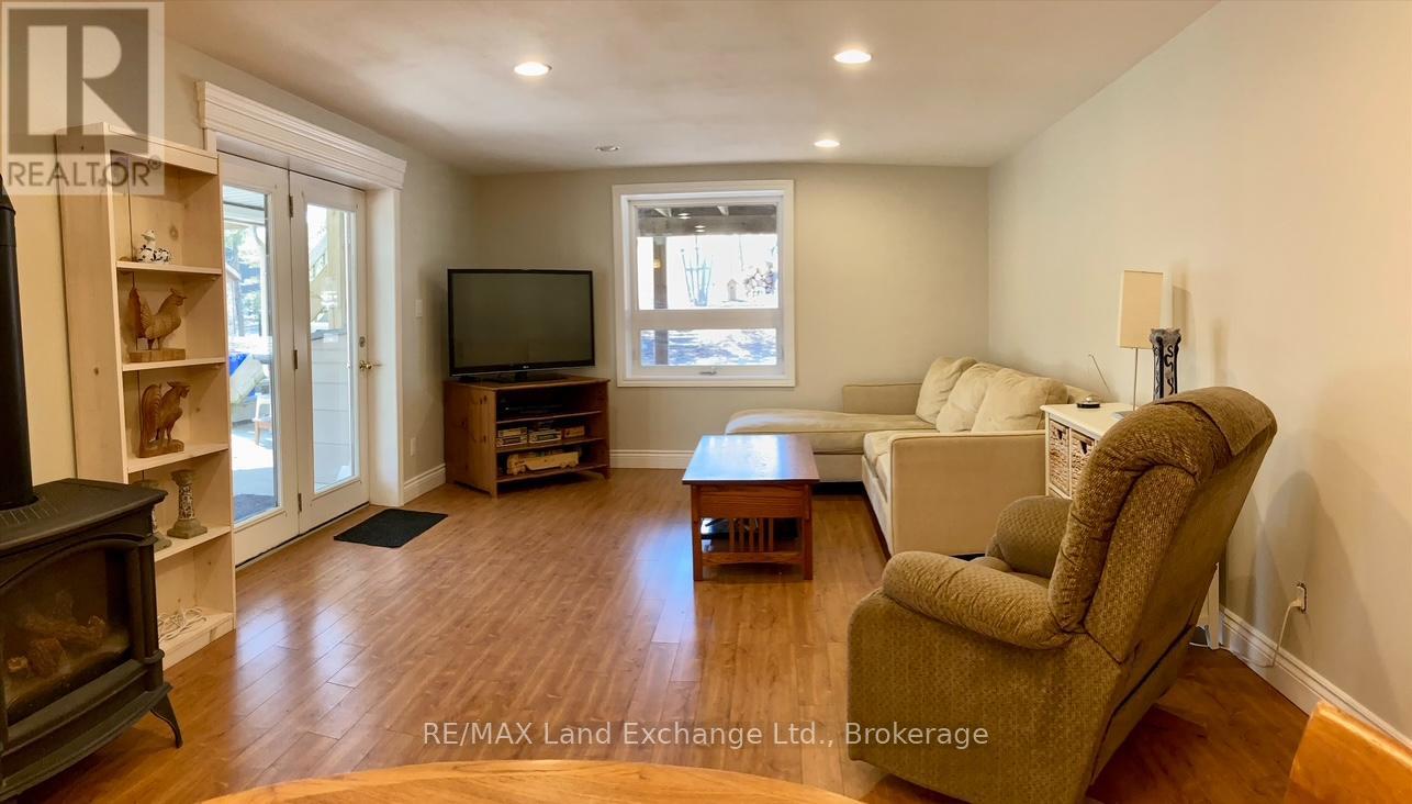 3 Green Brae Crescent, Huron-Kinloss, Ontario  N2Z 0B3 - Photo 23 - X12027991