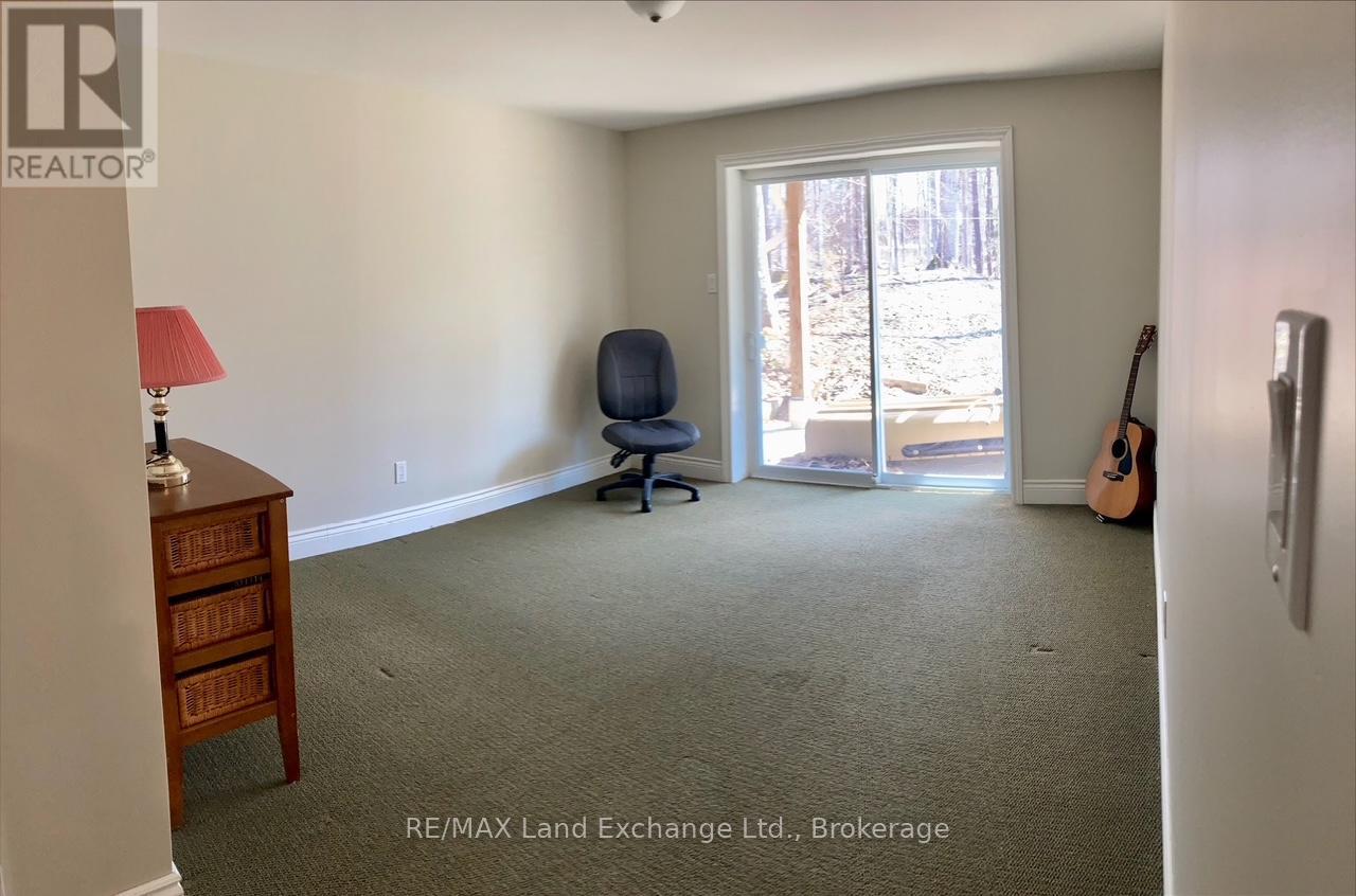 3 Green Brae Crescent, Huron-Kinloss, Ontario  N2Z 0B3 - Photo 24 - X12027991