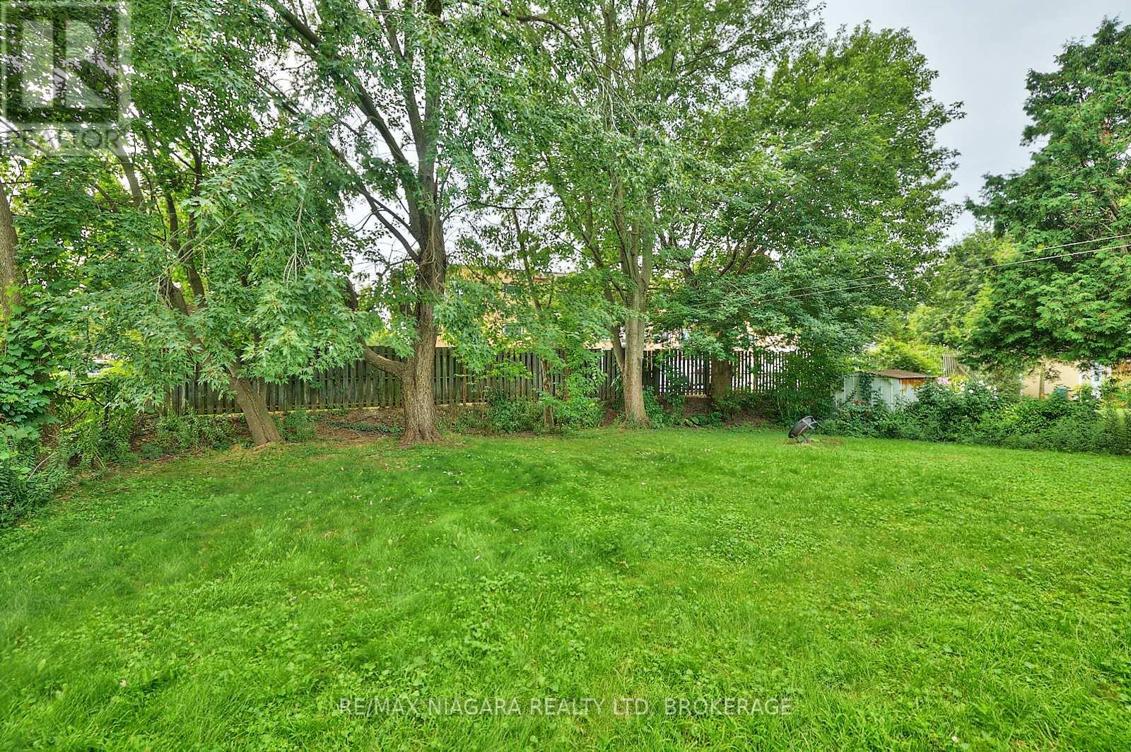 6100 Sidney Street, Niagara Falls, Ontario  L2E 3A1 - Photo 11 - X12136596