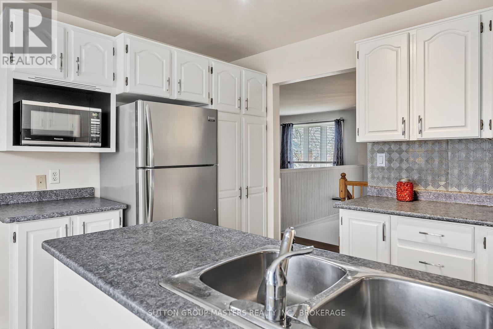 50 Davey Crescent, Loyalist, Ontario  K7N 1X7 - Photo 14 - X12134892