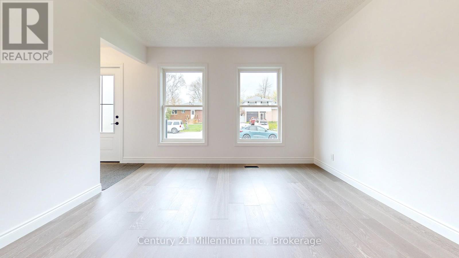 Property at 558 SPRUCE STREET image 3