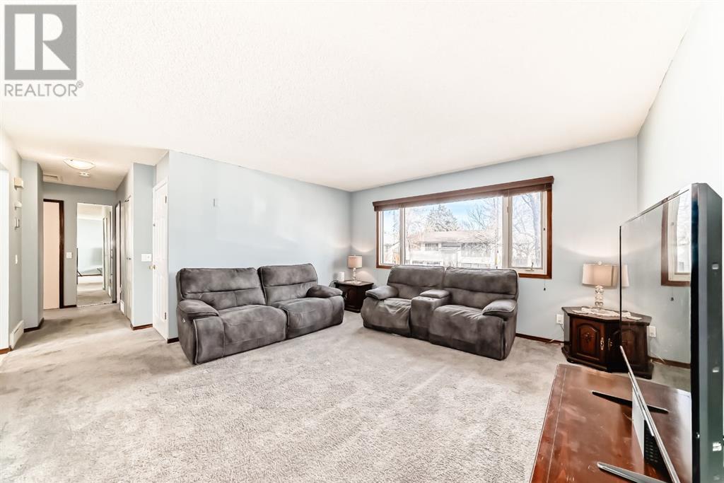 115 Rundleview Drive Ne, Calgary, Alberta  T1Y 1H7 - Photo 12 - A2198547