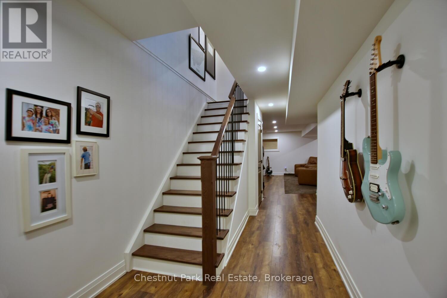 146 Red Pine Street, Blue Mountains, Ontario  L9Y 0Z3 - Photo 27 - X12136499