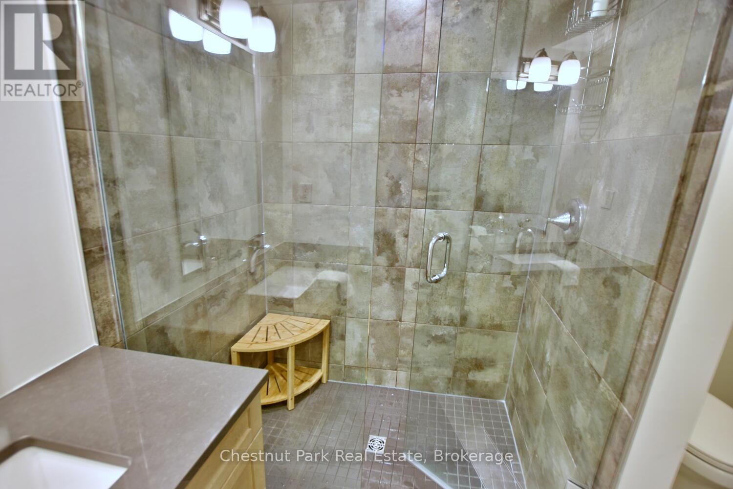 146 Red Pine Street, Blue Mountains, Ontario  L9Y 0Z3 - Photo 30 - X12136499