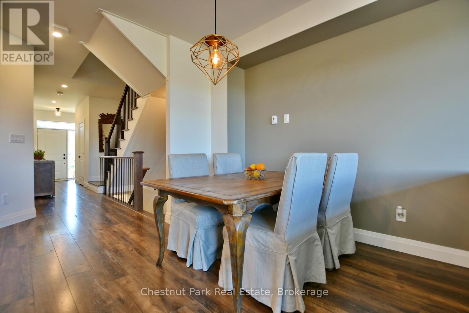 146 Red Pine Street, Blue Mountains, Ontario  L9Y 0Z3 - Photo 6 - X12136499