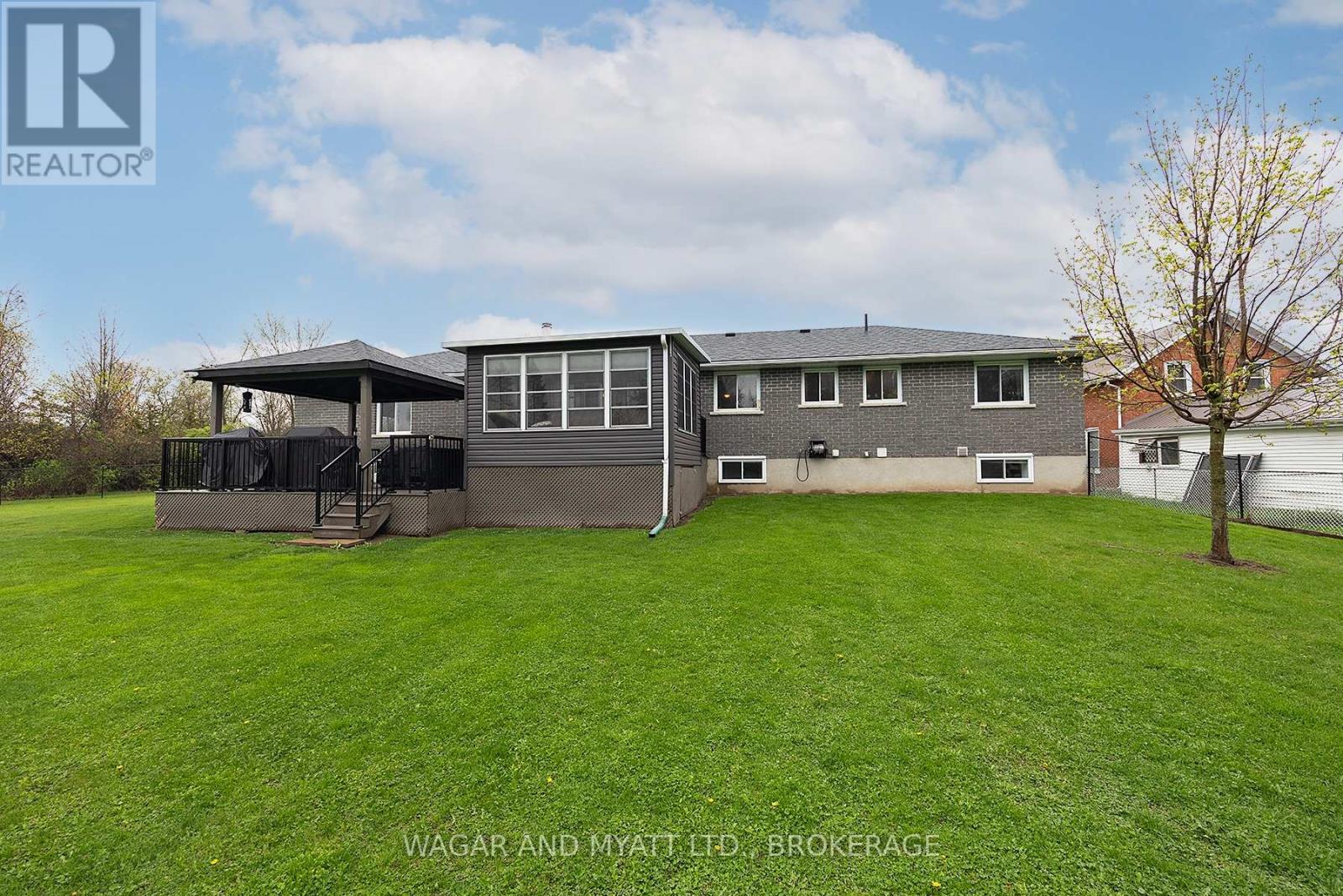 Property at 93 HENRY STREET image 2